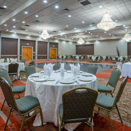 Holiday Inn Harrisburg I-81 Hershey Area By Ihg Grantville Exterior photo